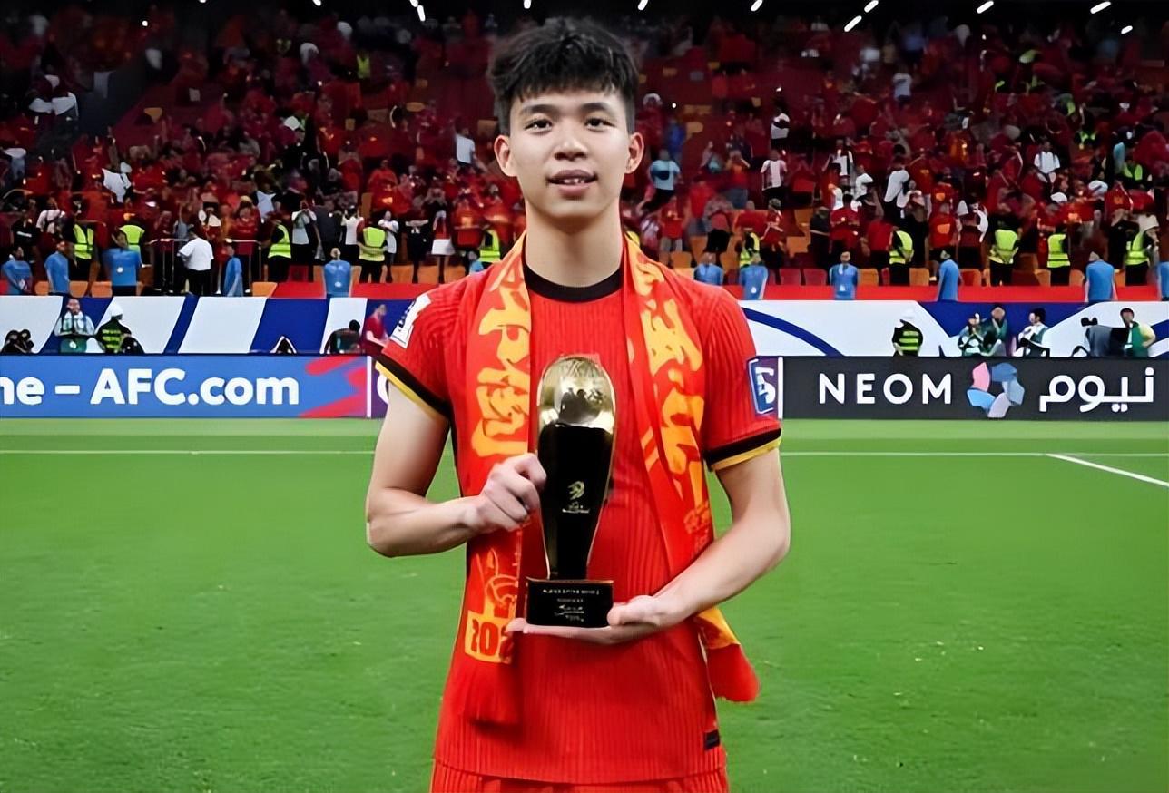 官方入口-喜讯！他是唯一被西甲官方撰文表扬的中国U23球员，值得期待