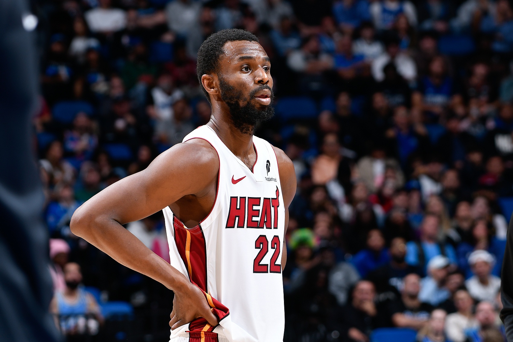 官方入口-内外开花!维金斯11中7拿21分3助 三分5中4